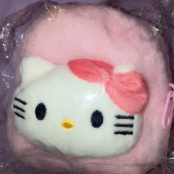 Hello Kitty Accessories - Hello Kitty keychain